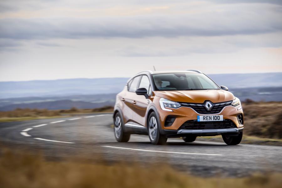  Renault Captur Iconic 2019 года  (UK) (фото 22 из 40)